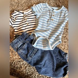 Two ribbed striped onesies with jeans
